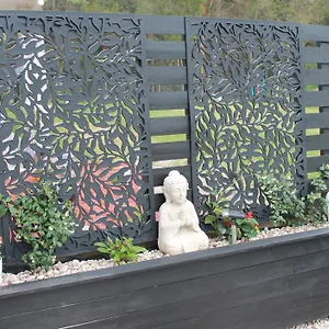 Guest house The Woodlands Hideaway - Premium Acreage, Browns Plains